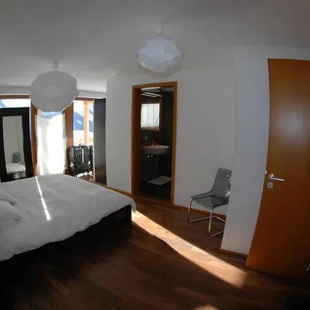 Chalet Ayoba Wiler